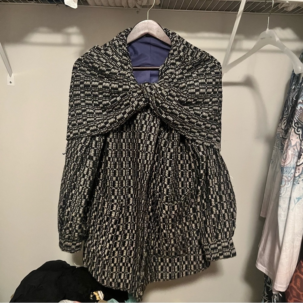 Oxmo Danish wool coat with hood